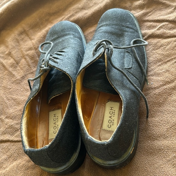 Preowned vintage Coach New York Grey Flannel Laced Loafers 10 B. - Picture 7 of 11
